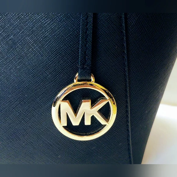 Michael Kors Charlotte M/L Leather Top Zip Tote - Picture 3 of 13